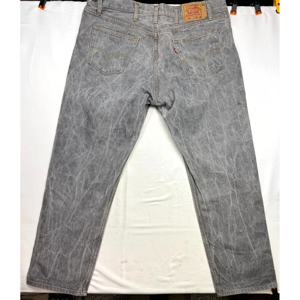 Levi's‎ 501 Straight Leg Button-Fly Jeans Mens Size 42x30 Gray Denim Cotton